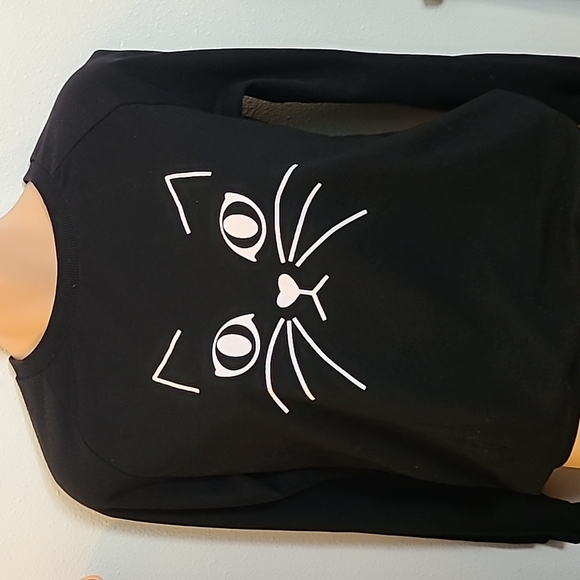 Source Unknown Tops - Black Cat sweatshirt xs